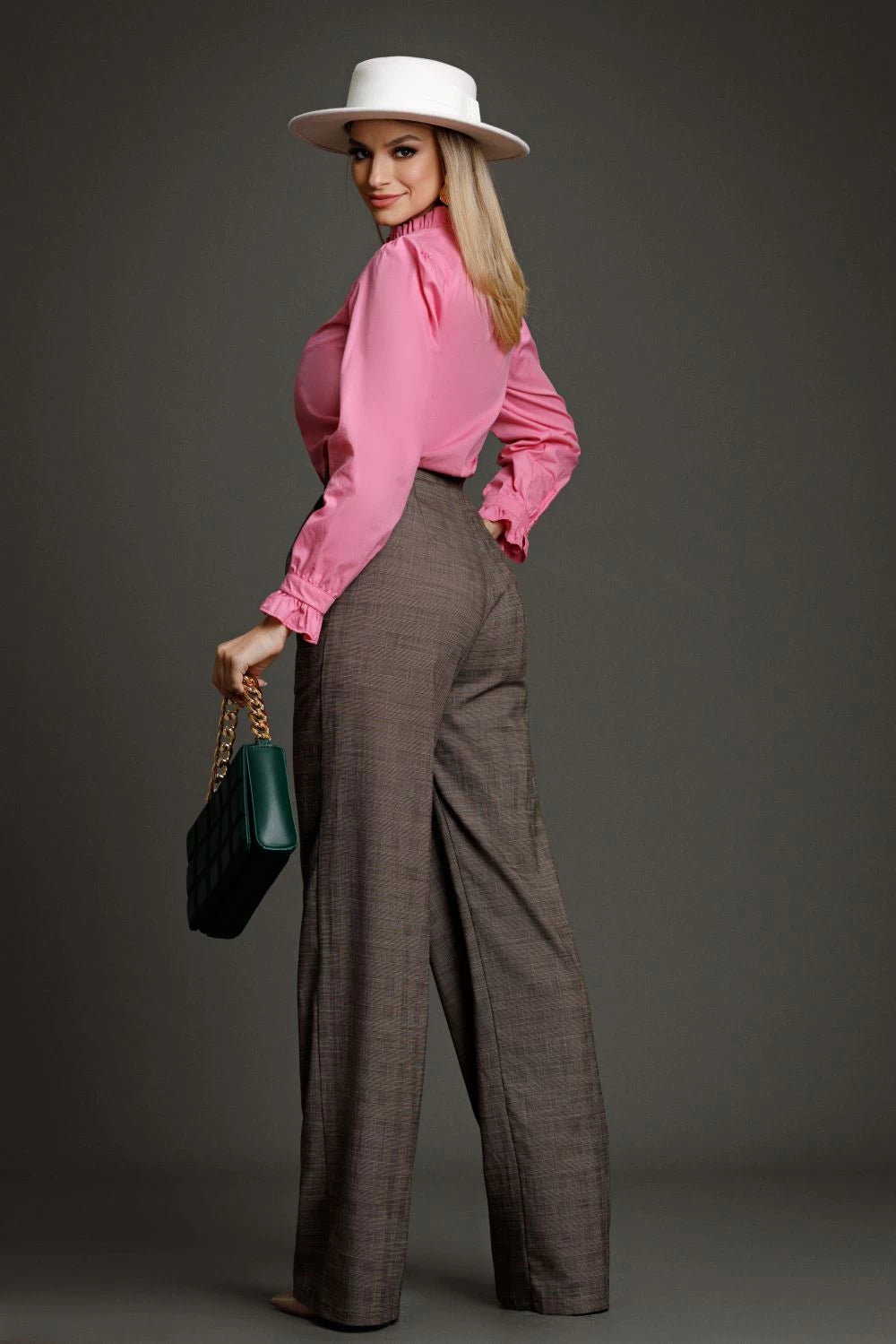 Camasa Timea roz cu guler si mansete incretite 3