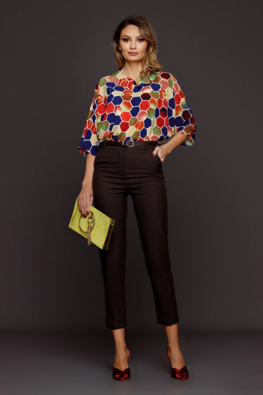 Pantaloni Aurelia maro cu carouri