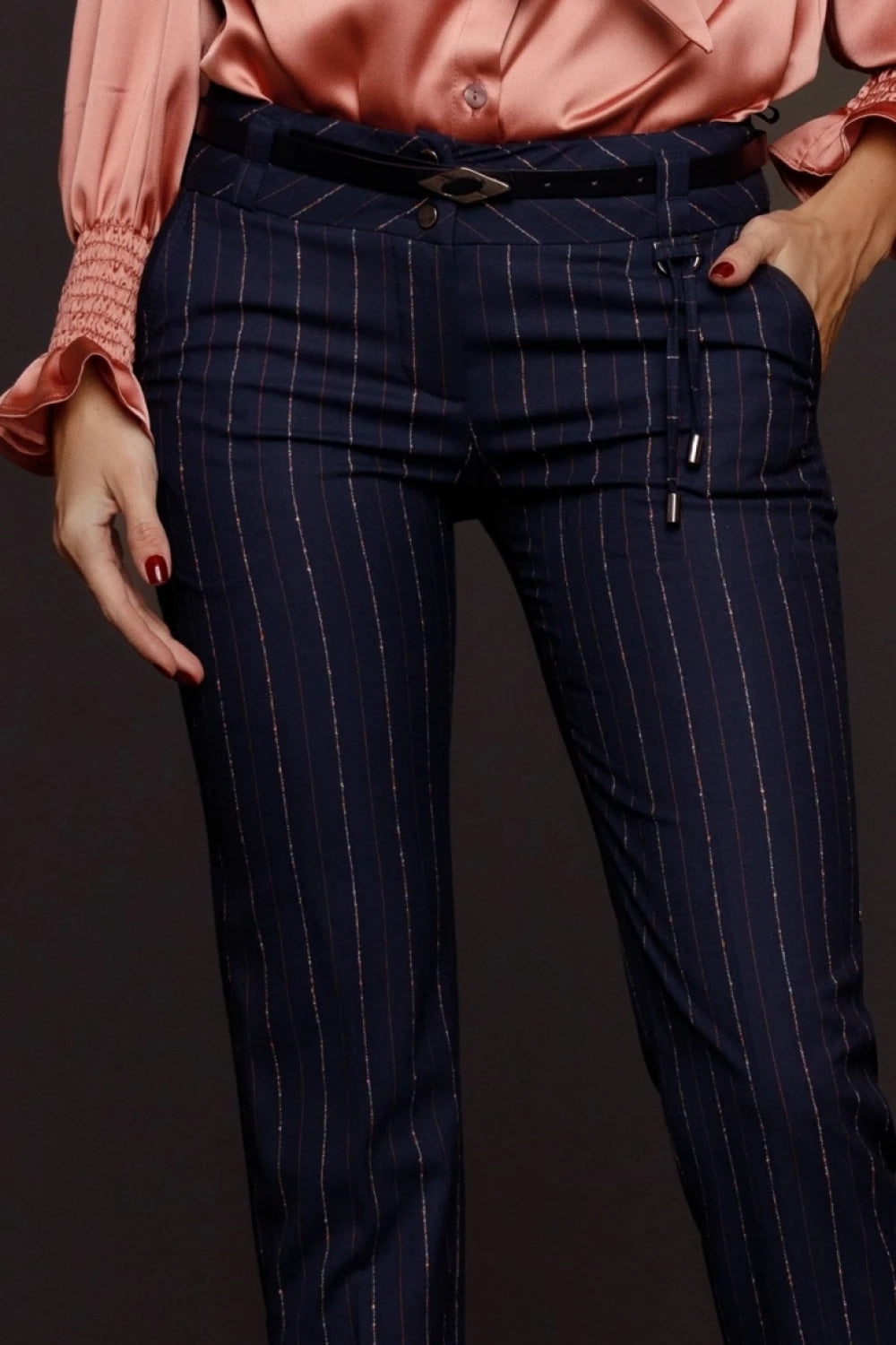 Pantaloni Aurora bleumarin cu dungi 3