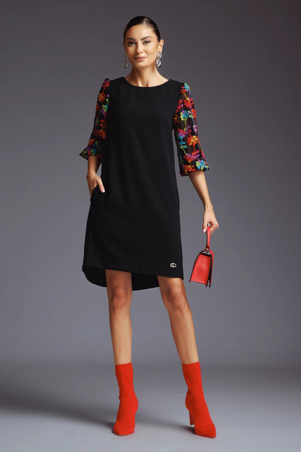 Rochie Beatriz neagra cu flori