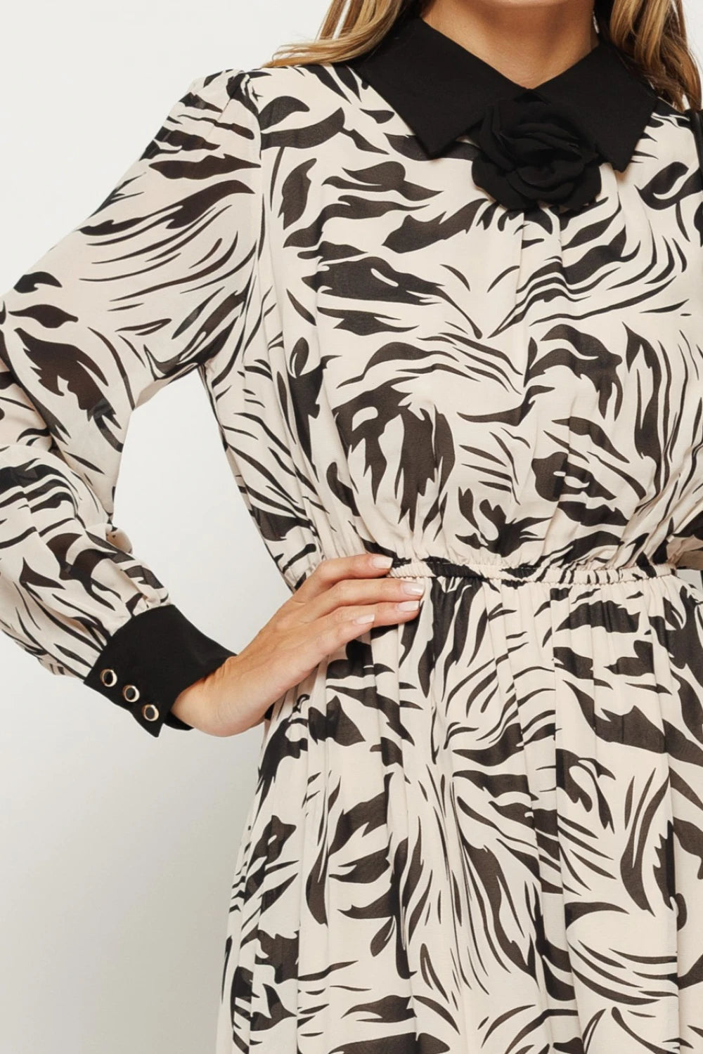 Rochie Clarisse bej cu imprimeu 3