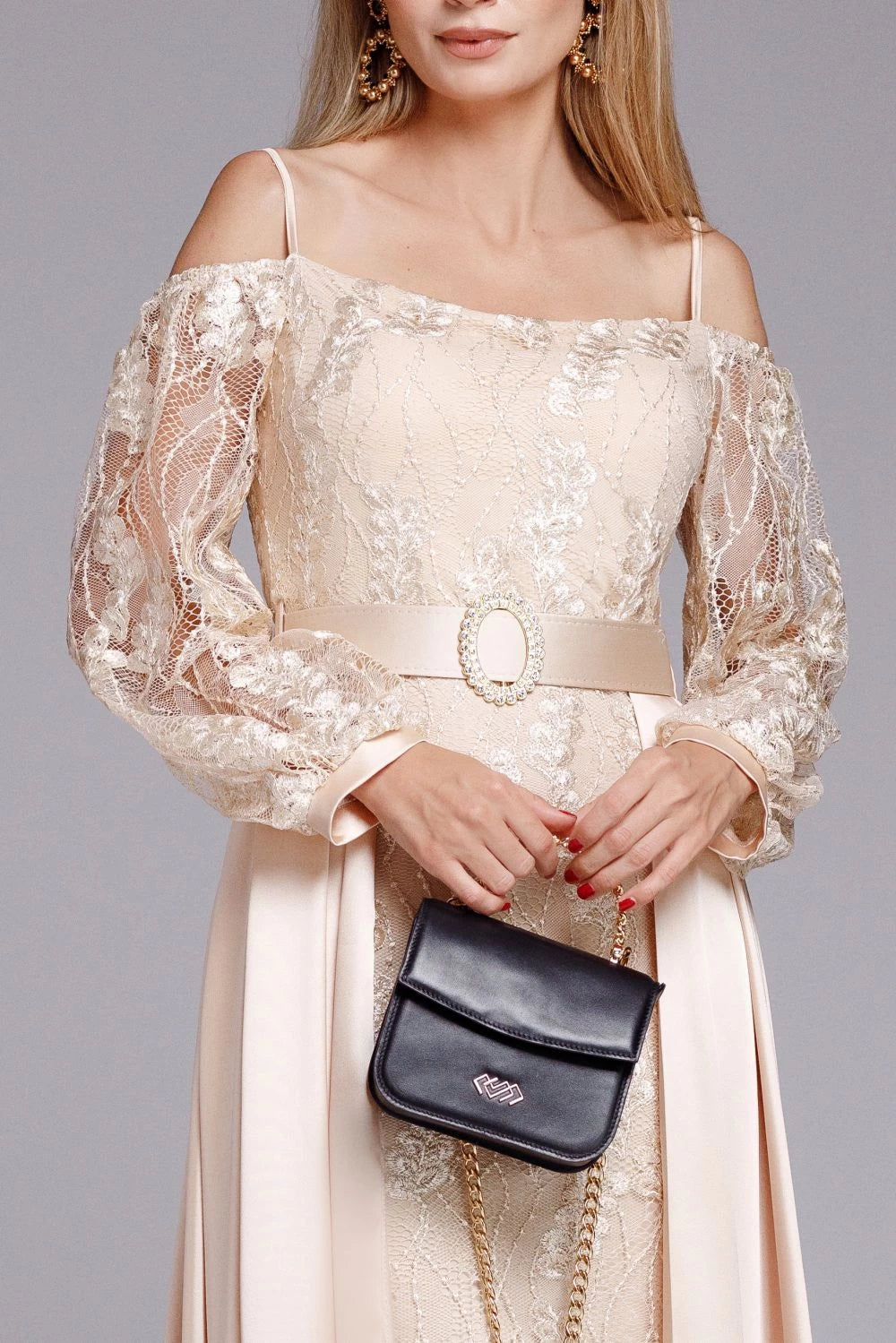 Rochie Cleopatra ivoar din dantela cu trena 2