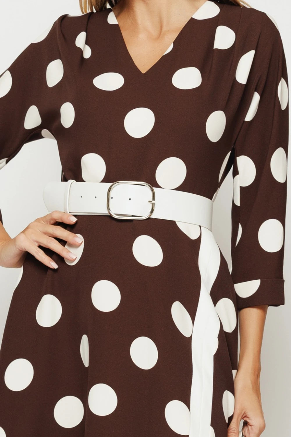 Rochie Nolia maro cu buline 3