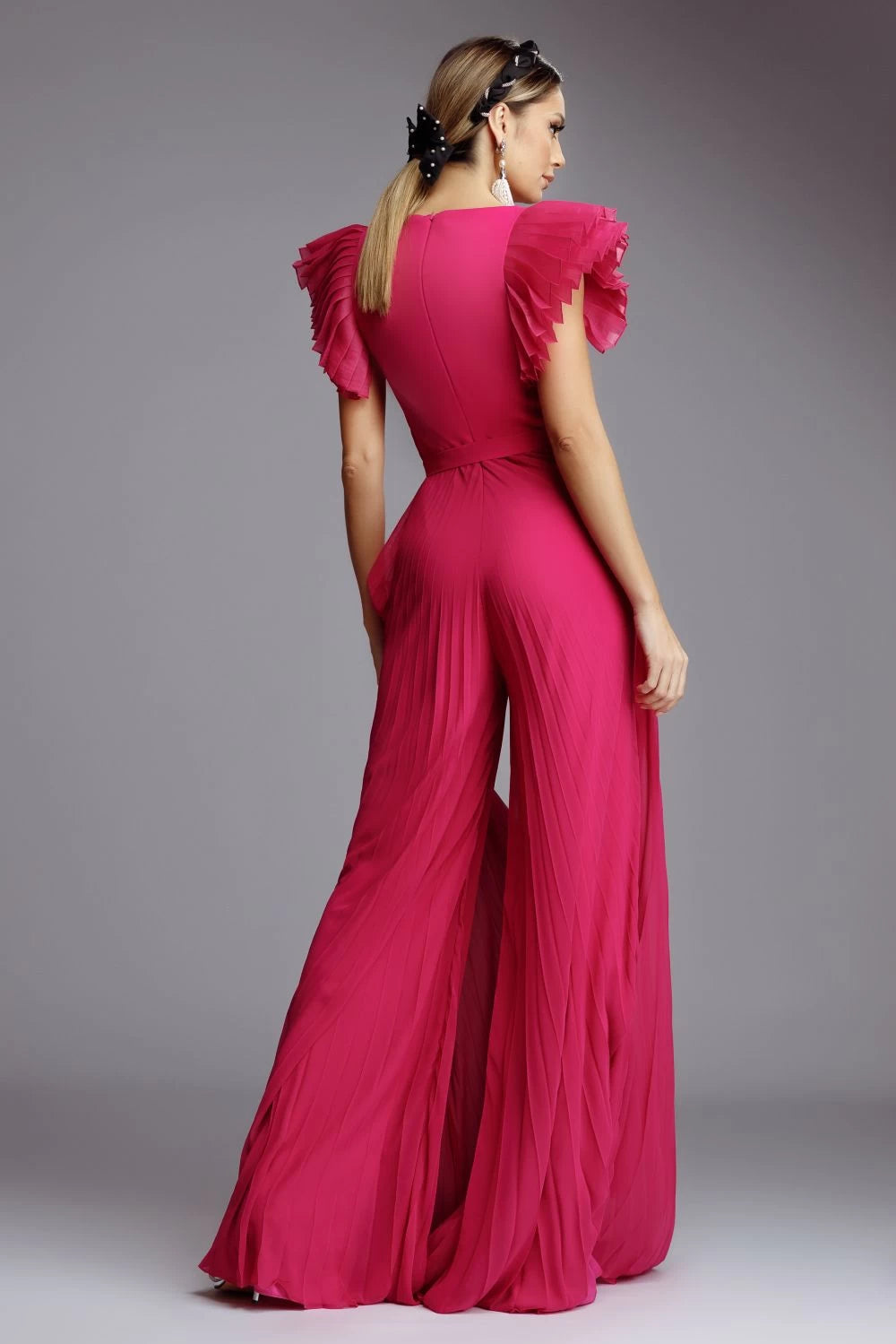 Salopeta Gloria fucsia din voal plisat cu decolteu adanc 3